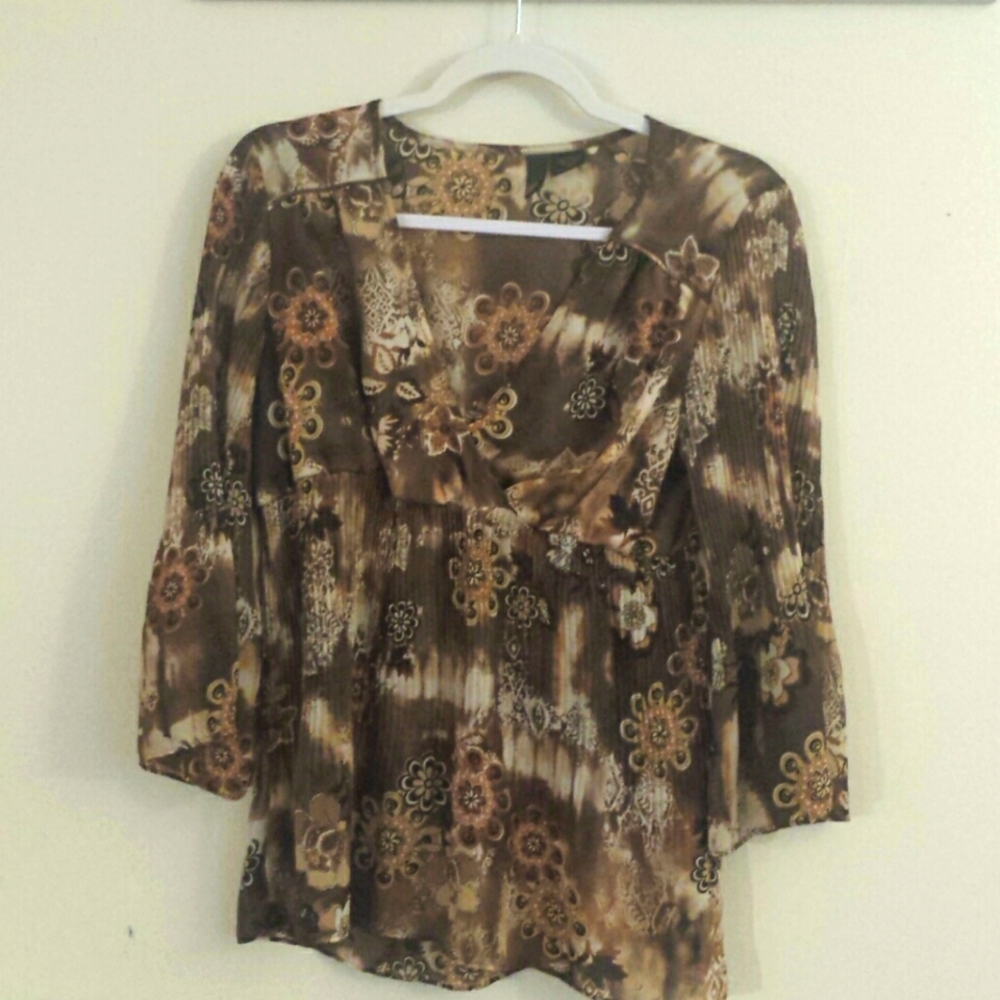 Serenade 3/4 flared sleeve blouse